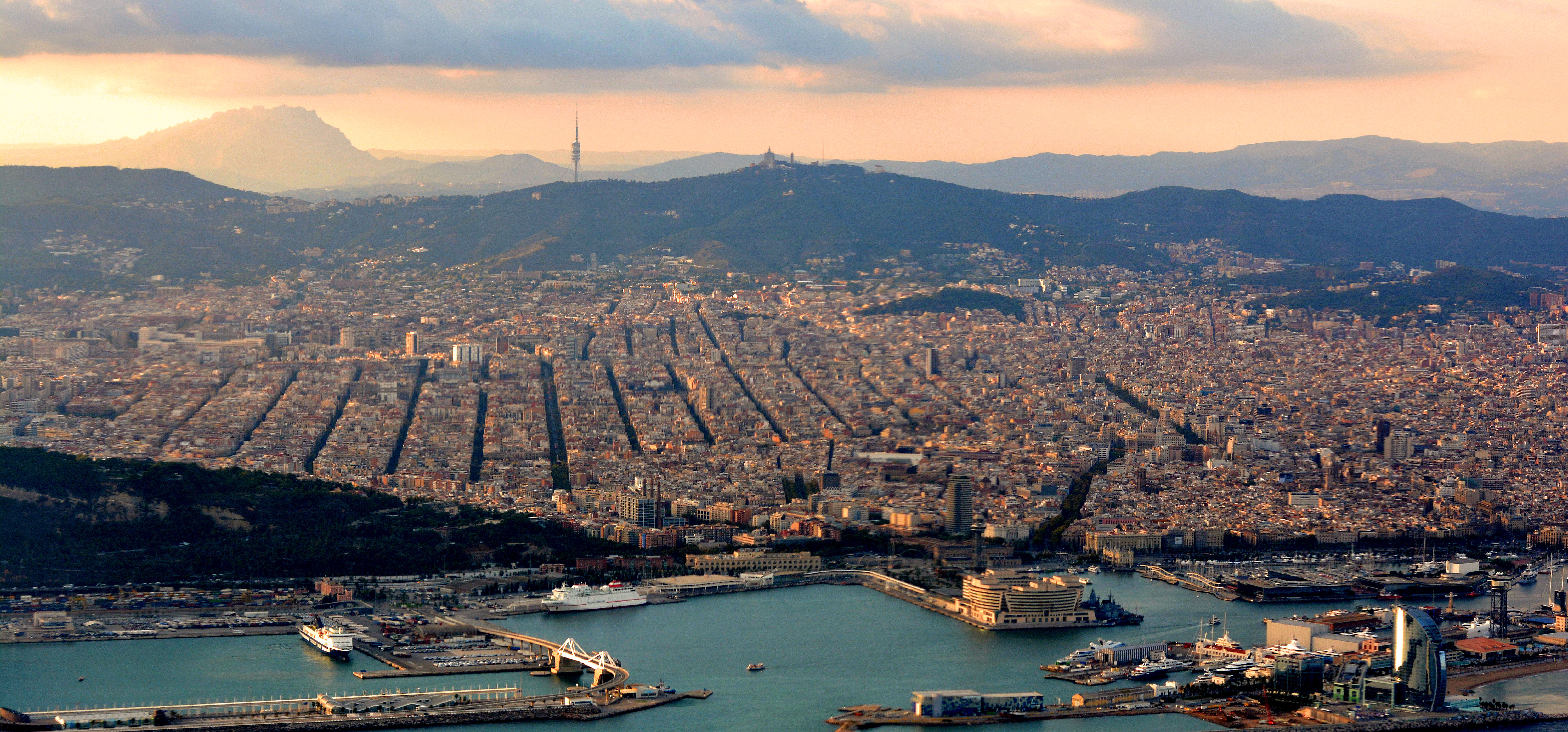 Vista aérea de Barcelona — la ciudad donde nace WaystoSecure